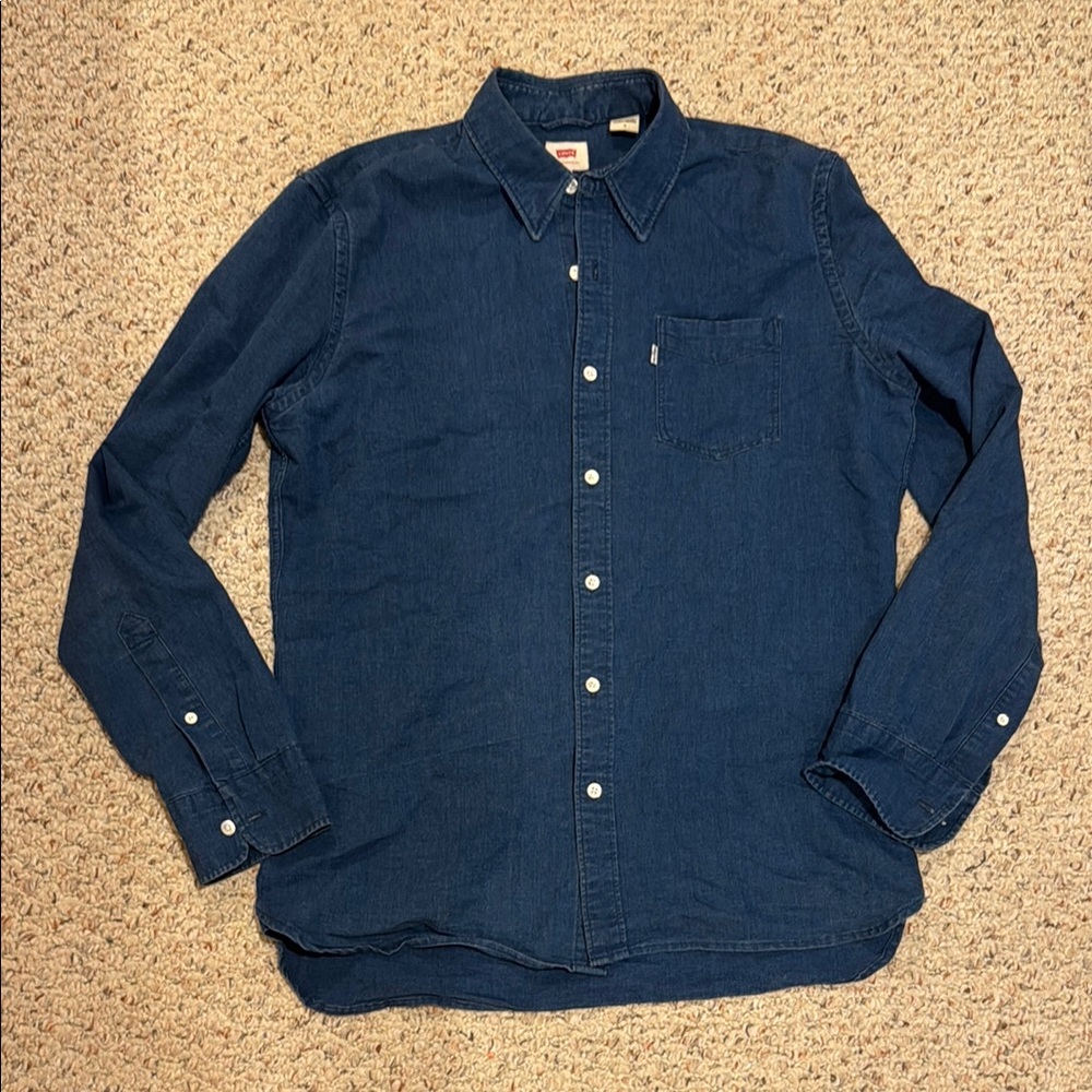 Levi's Men's Navy Casual Button Down Shirt